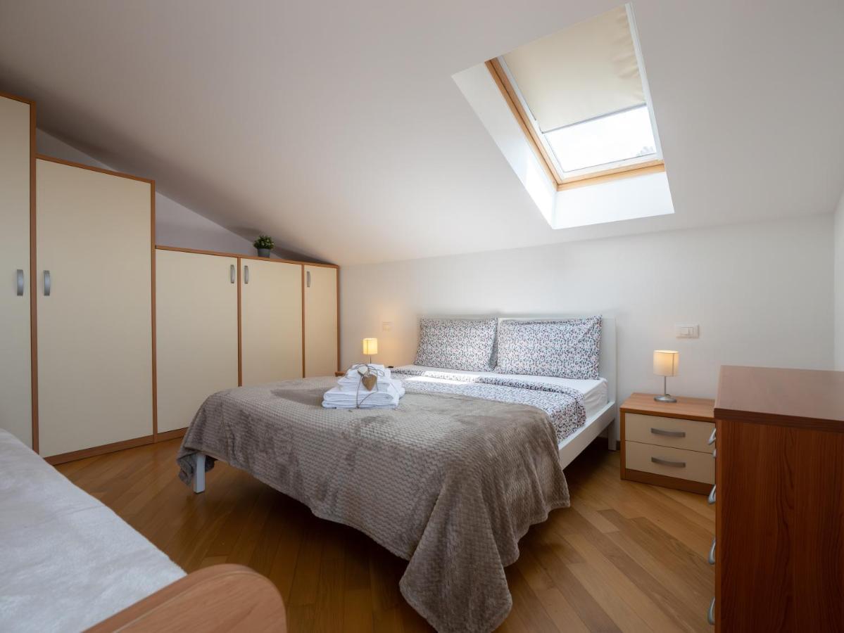 Appartamento Pesco "A Casa Felice" ปิเอตราลิกูเร ภายนอก รูปภาพ